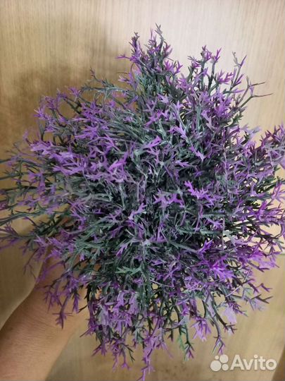 Лаванда искусственная в горшочке