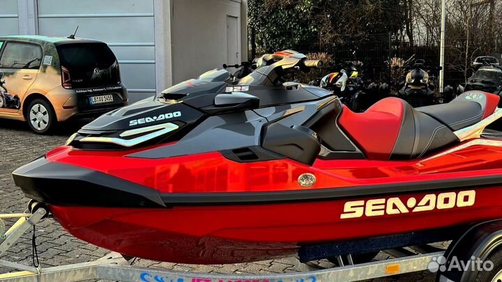 Гидроцикл BRP SEA-DOO RXT-X 325 Red Premium