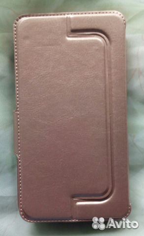 Чехол на телефон