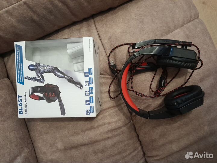 Игровые наушники новые