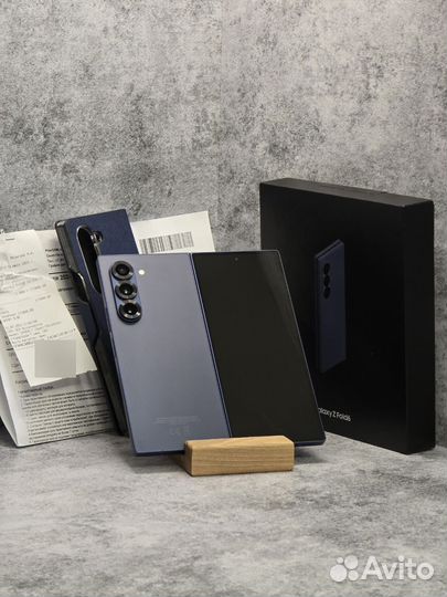 Samsung Galaxy Z Fold6, 12/256 ГБ