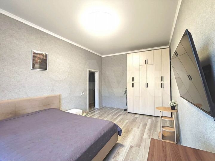 2-к. квартира, 63,7 м², 1/4 эт.