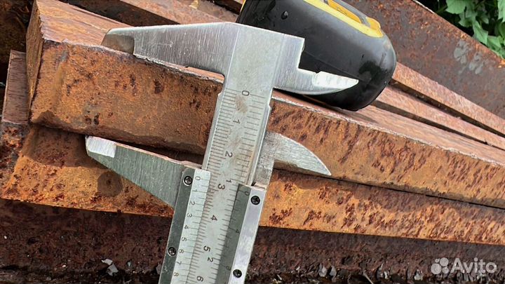 Полоса металлическая 28*150