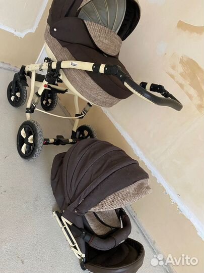 Продам коляску 2 в 1