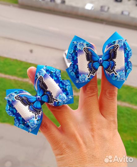 Бантики с бабочками золотые бантики
