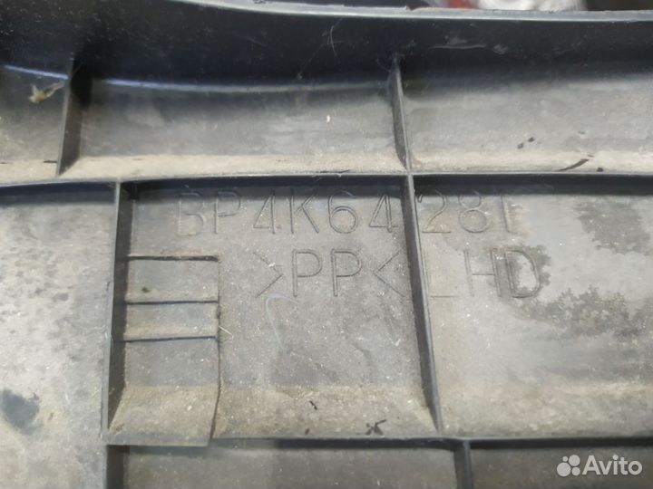 Накладка панели торпедо Mazda 3 bk