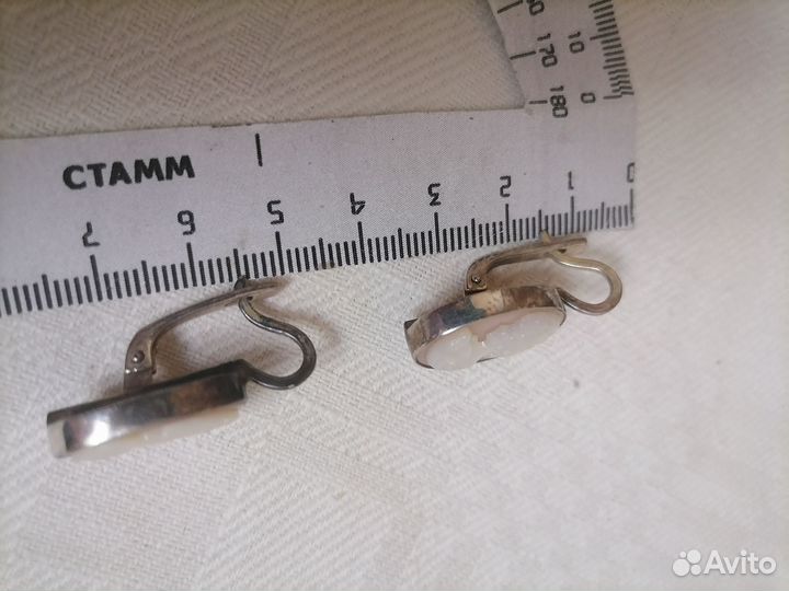 Серебряные серьги с перламутровыми камеями