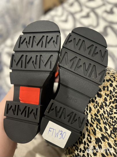 Ботинки женские 36 размер