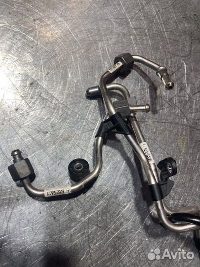 Трубка топливная Mercedes C-Class W205 M276 3.0