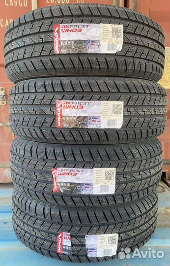 RoadX RX Frost WH03 235/60 R18 107T