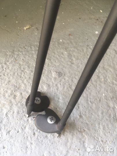 Новые карбоновые лыжные палки