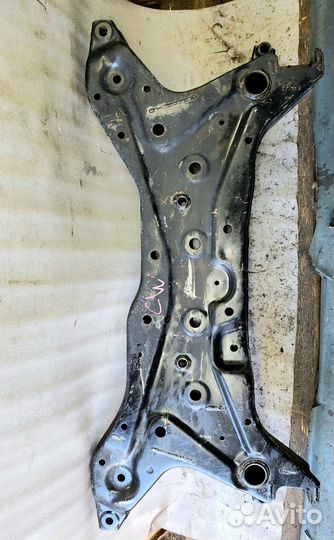 Балка подмоторная Mitsubishi Outlander xl