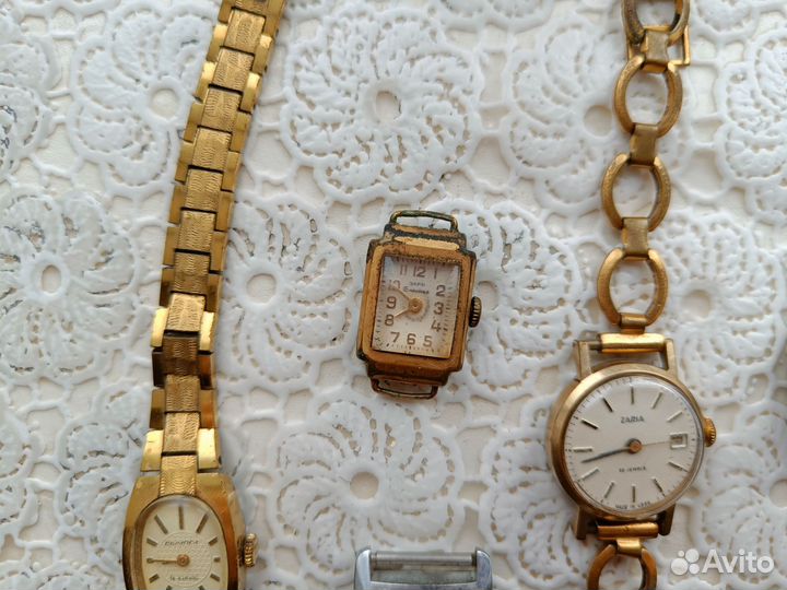 Наручные часы механические СССР