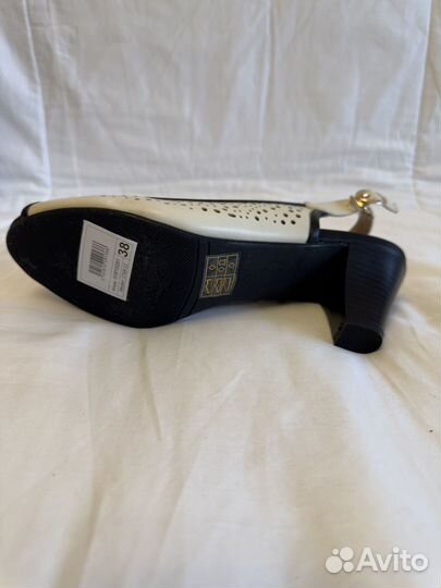 Босоножки Женские 38 размер натуральная кожа