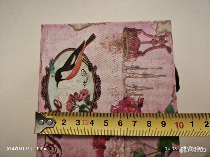 Деревянная шкатулка