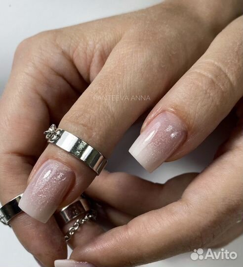 Маникюр педикюр