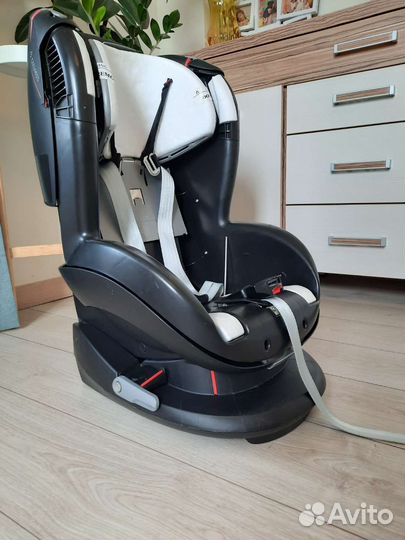 Детское автокресло maxi cosi tobi