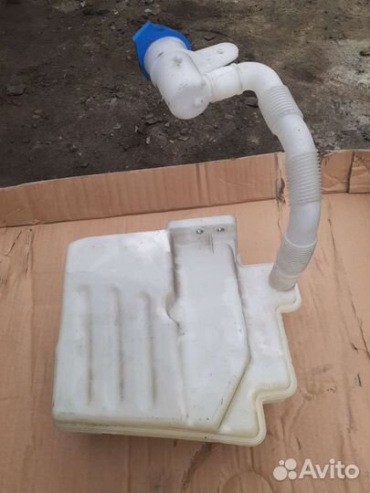 Бачок омывателя на Volkswagen