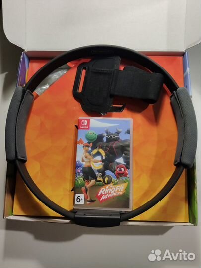 Nintendo Switch + joy con + Ring Fit Adventure