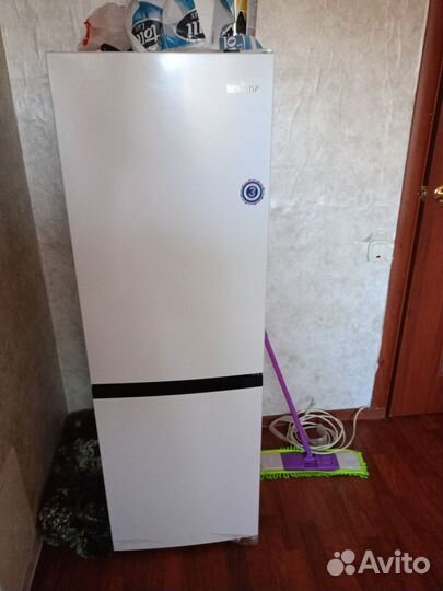Продам холодильник рабочий