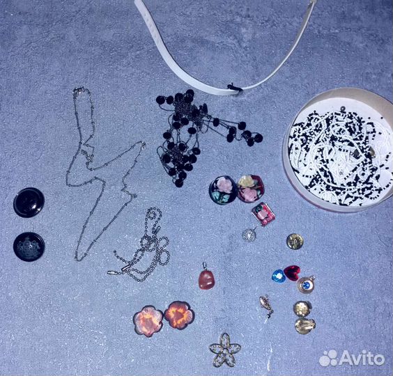 Контейнер для хранения гигиенических предметов