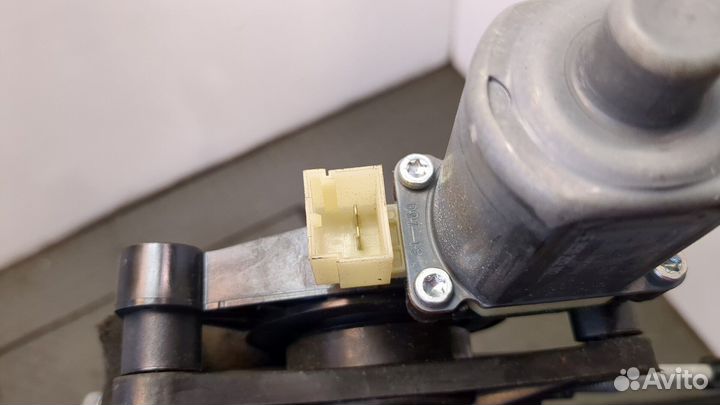 Стеклоподъемник электрический левый передний Volkswagen Tiguan