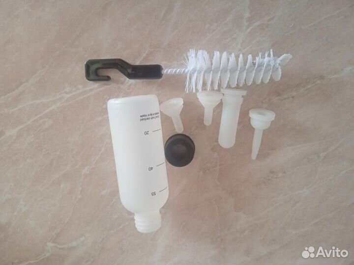 Бутылочка для кормления животных