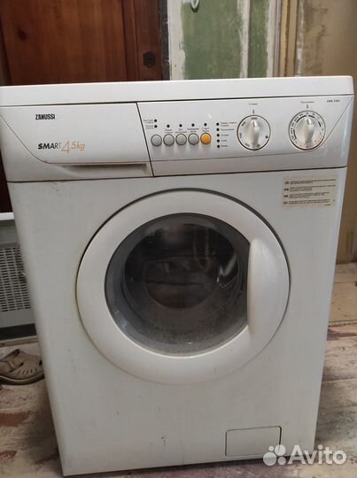 Машинка стиральная zanussi