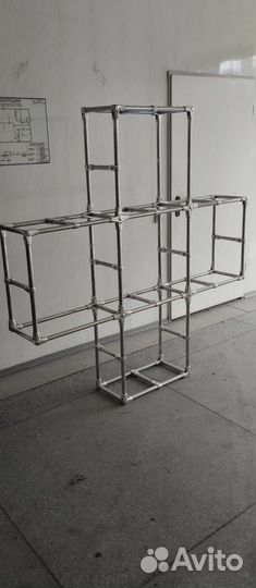 Стойка для колес