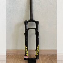 Вилка RockShox 27.5 World Cup