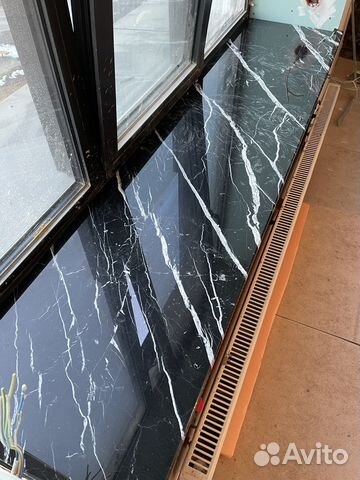 Подоконники из камня мрамор кварц гранит