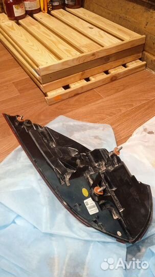 Фонарь правый MB gle