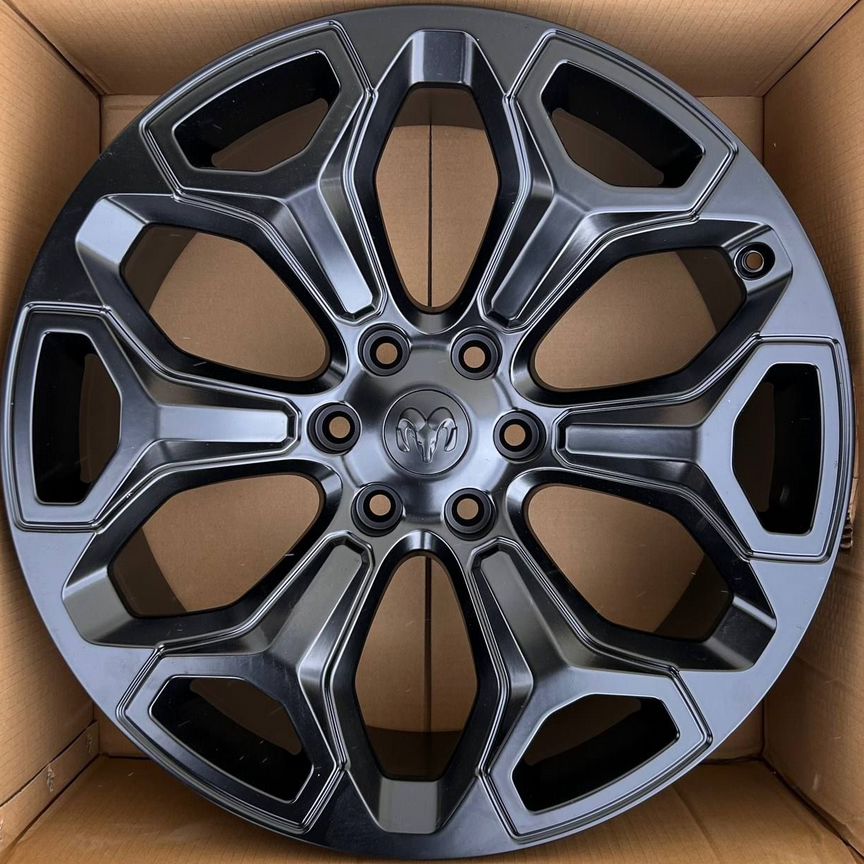 Литые диски Dodge 9×R22 6×139.7