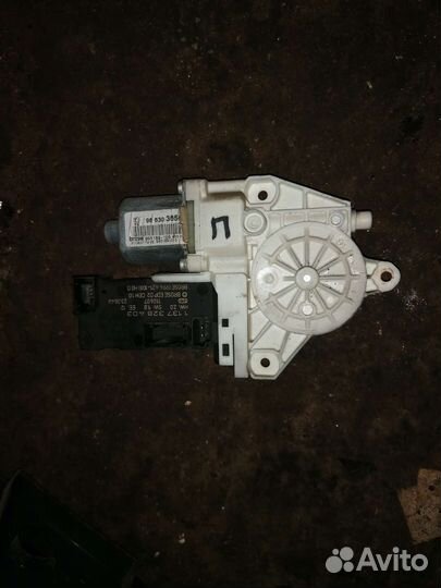 Стеклоподъемник peugeot 407