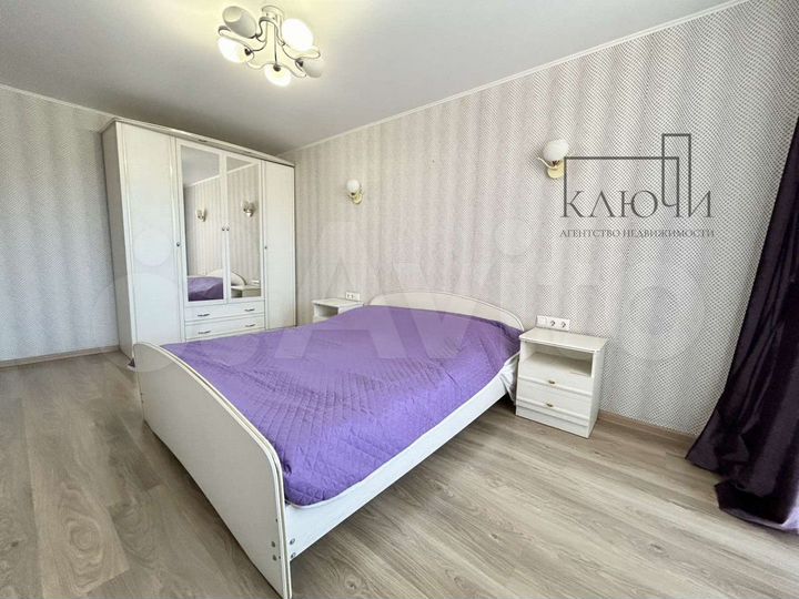 2-к. квартира, 62 м², 8/16 эт.