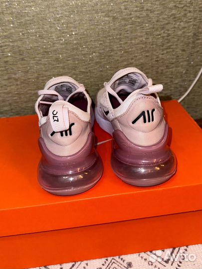 Кроссовки женские nike air max 270