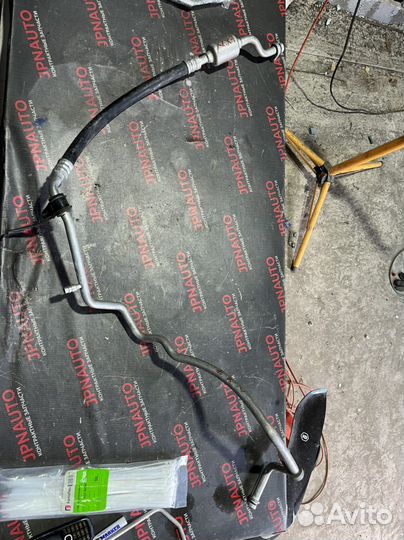 Nissan X-Trail T31 трубка кондиционера 2.5