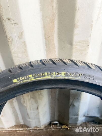 Hankook Winter I'Cept Evo2 W320B 285/30 R22 101W