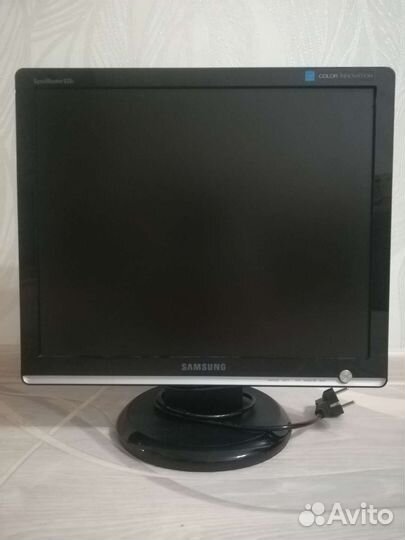 Монитор Samsung 19 дюймов