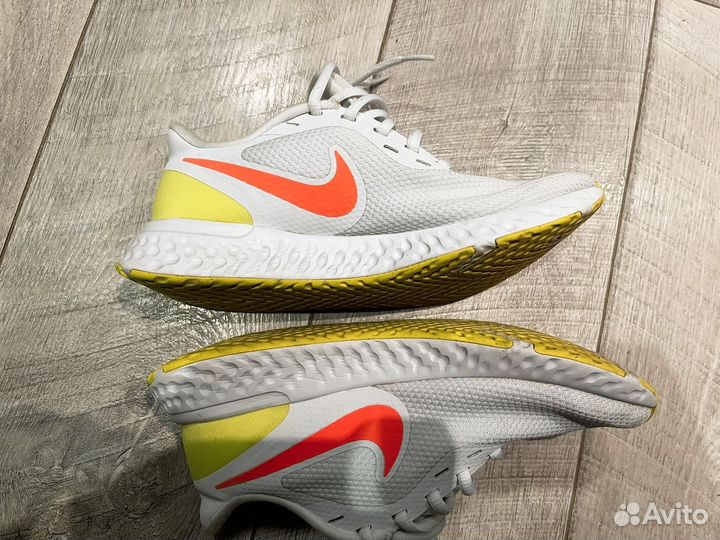 Кроссовки nike оригинал