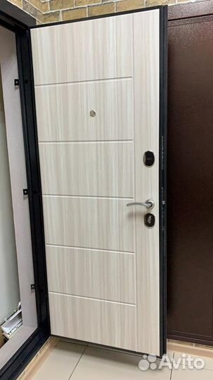 Дверь входная