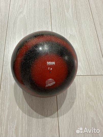 Гимнастический мяч