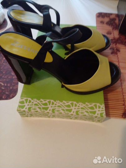 Босоножки женские 37 размер