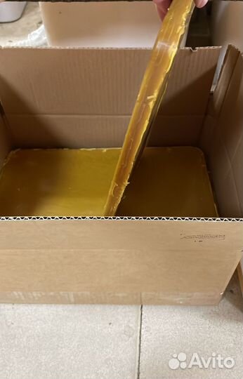 Воск пчелиный