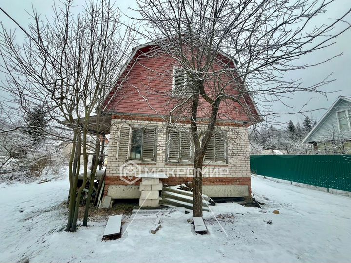 Дом 60 м² на участке 6 сот.