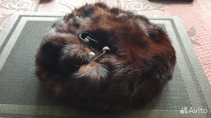 Берет женский норковый