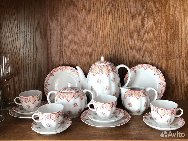 Сервиз чайный Фриз лфз