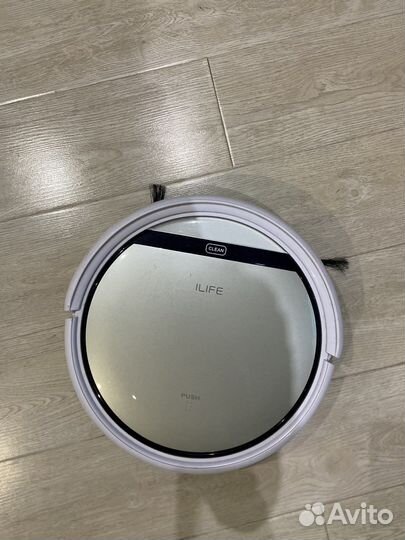 Робот пылесос ilife