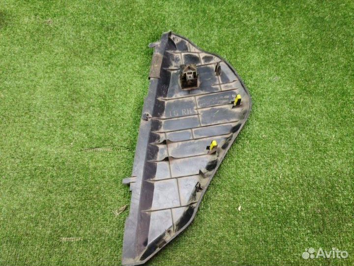 Накладка декоративная Lexus Is250 2005-2013