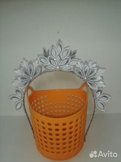 Корона для костюма снежинки